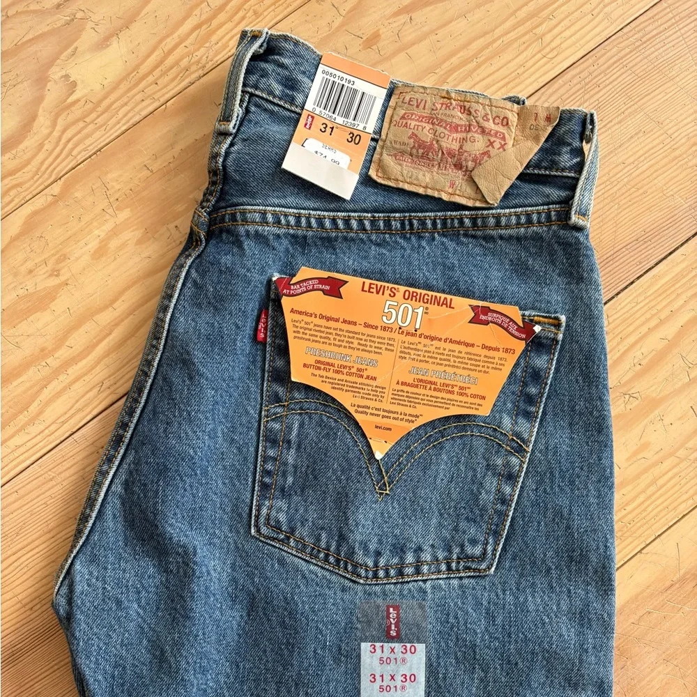 Vintage Levi’s 501 Deadstock Straight Leg Jeans - Picture 1 of 12